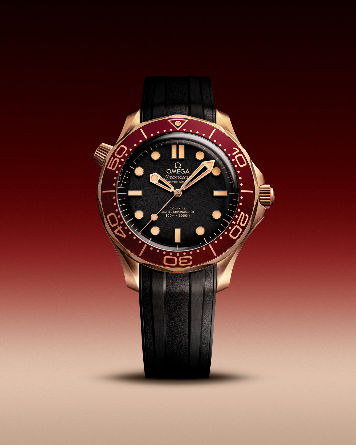 OMEGA Seamaster Diver 300M 210.92.42.20.01.003, 42 mm bronze gold with black dial – official gallery image 5