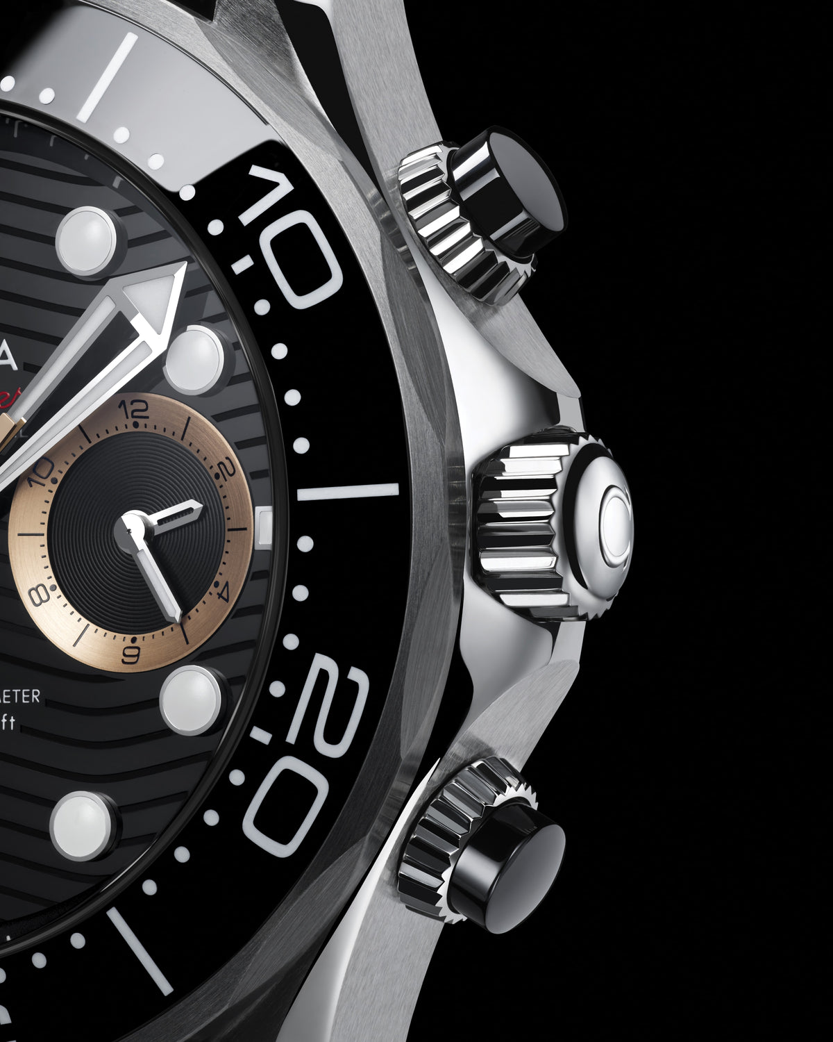 OMEGA Seamaster Diver 300M Chronograph 007 First Light 210.32.44.51.01.002, 44 mm steel with black dial – official gallery image 5