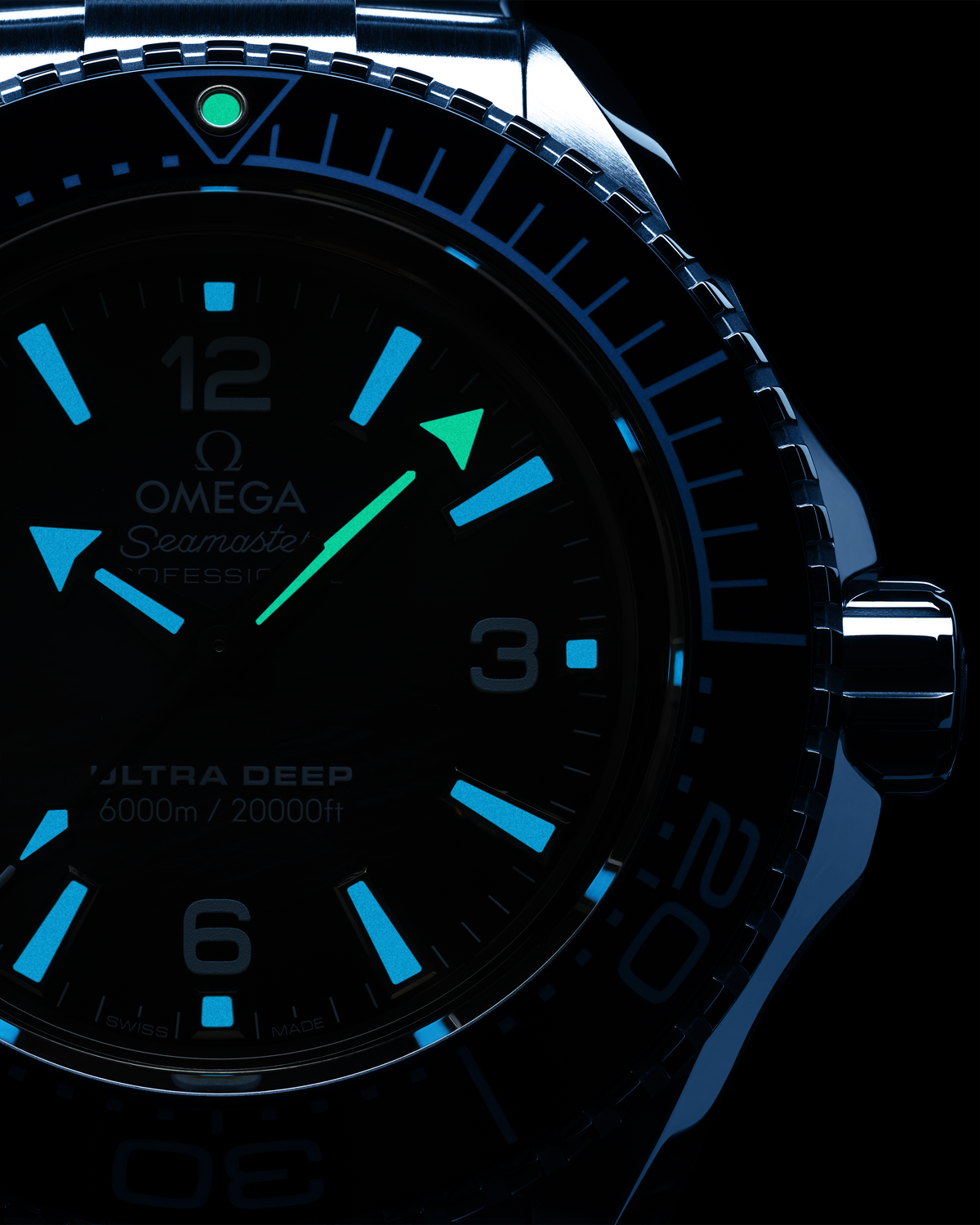OMEGA Seamaster Planet Ocean Ultra Deep 6000M Summer Blue 215.30.46.21.03.002, 45.5 mm o-megasteel with blue dial – official gallery image 6