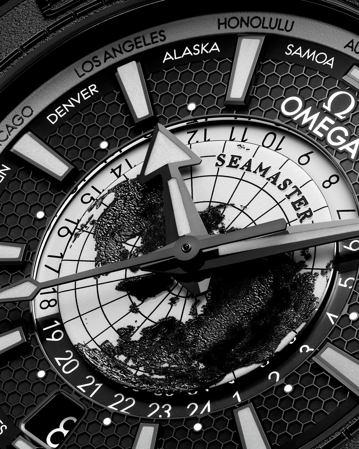 OMEGA Seamaster Planet Ocean Worldtimer 215.92.46.22.01.007, 45.5 mm black ceramic with black dial – official gallery image 3