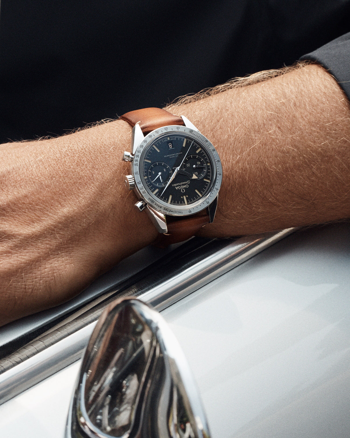 OMEGA Speedmaster '57 332.12.41.51.01.001, 40.5 mm steel with black dial – official gallery image 3