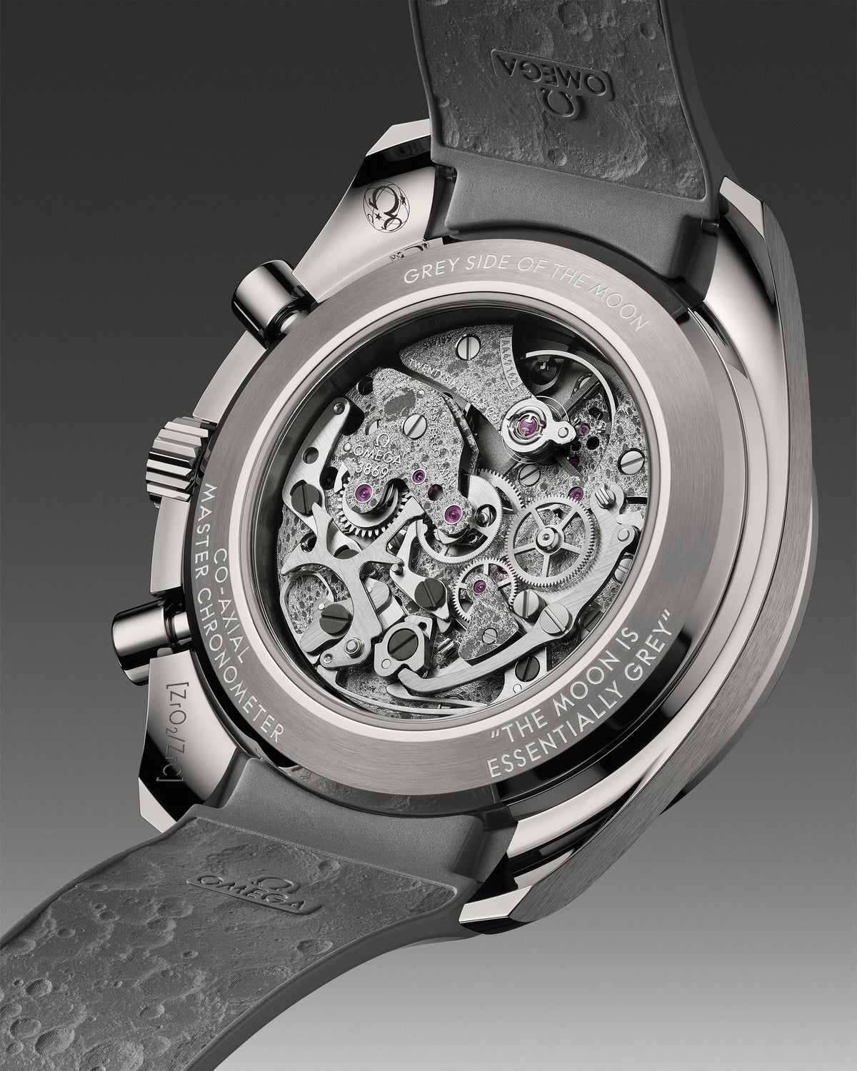 OMEGA Speedmaster Grey Side of the Moon 310.92.44.50.06.002, 44.25 mm grey ceramic with grey dial – official gallery image 5