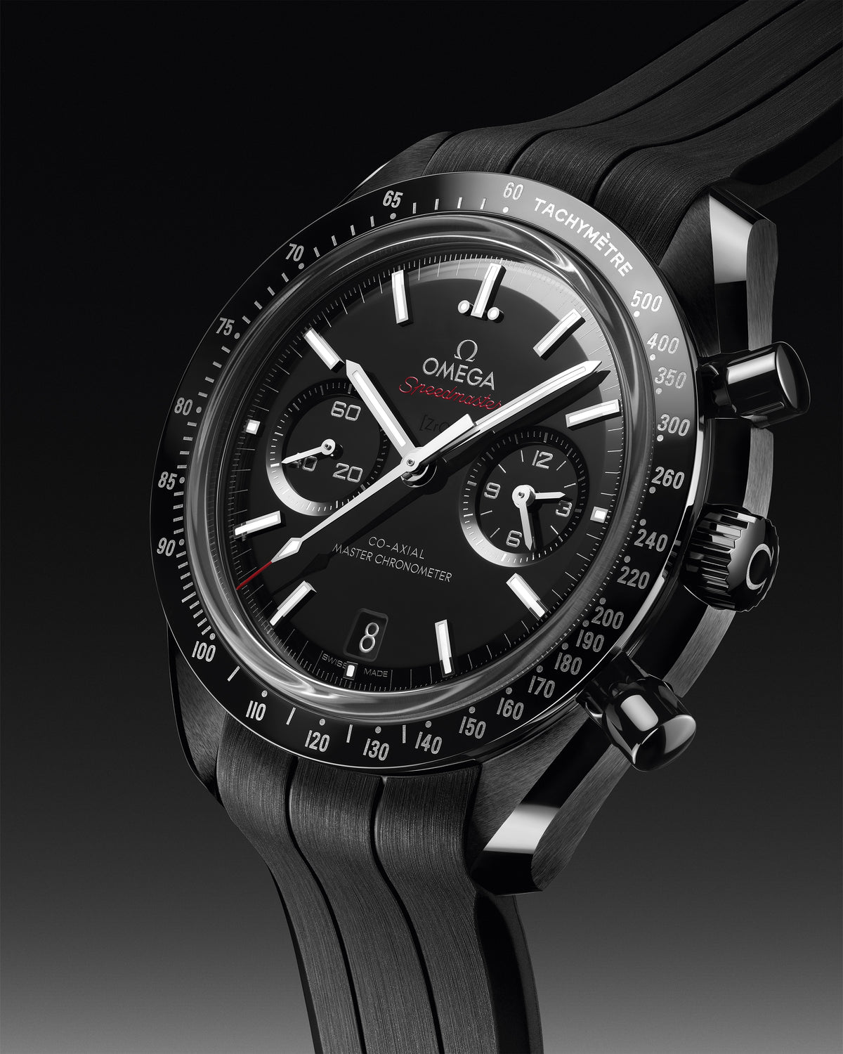 OMEGA Speedmaster Dark Side of the Moon 310.92.44.51.01.004, 44.25 mm black ceramic with black dial – official gallery image 4