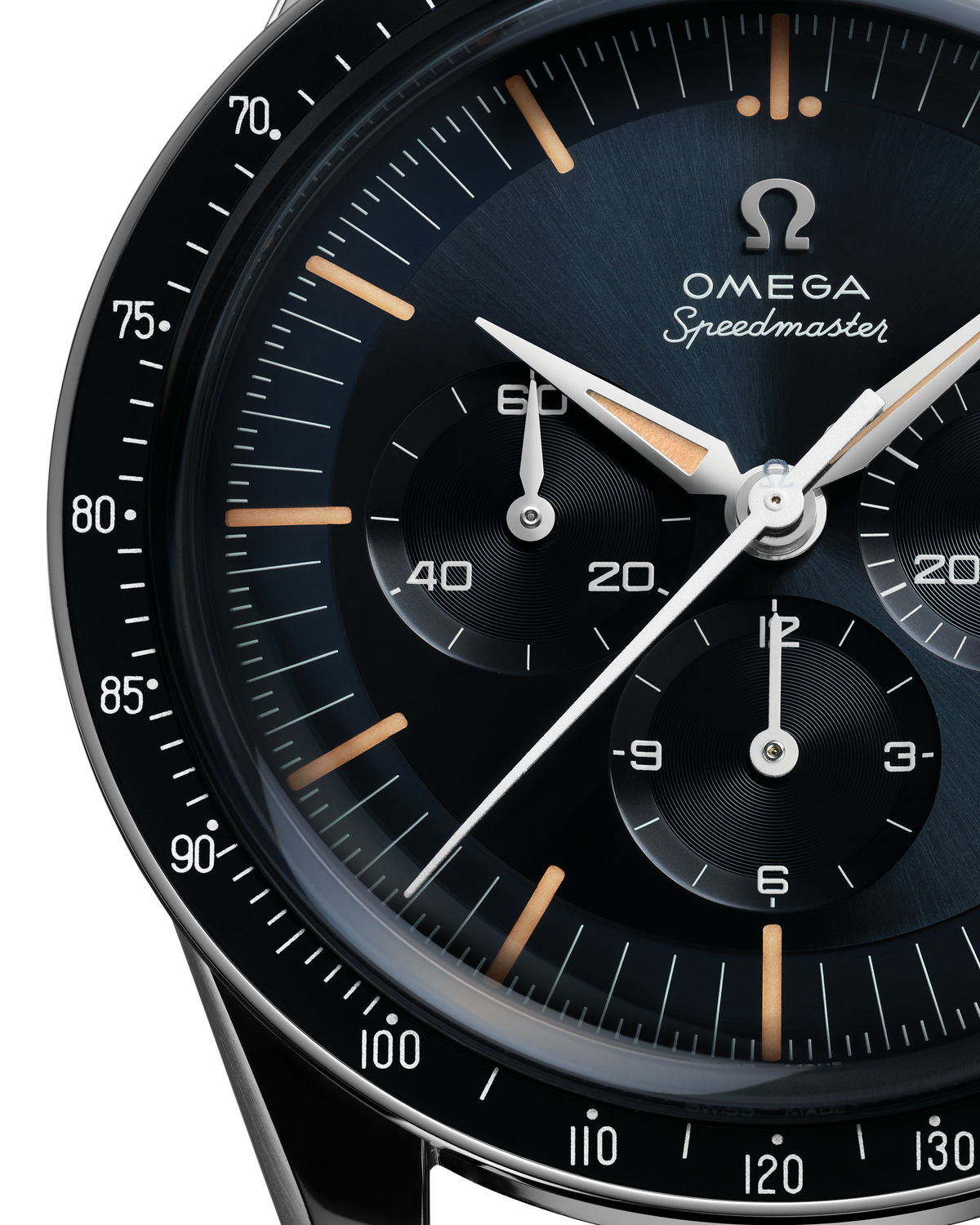 OMEGA Speedmaster First OMEGA in Space 310.32.40.50.06.002, 39.7 mm steel with blue-grey dial – official gallery image 3