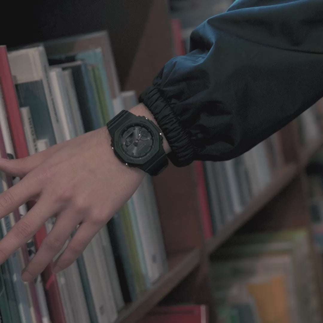 Casio G-Shock GA-B2100-1A1 – official Casio video