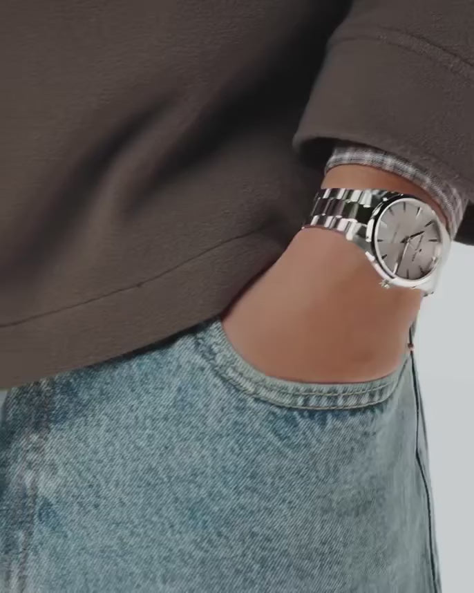 Hamilton Jazzmaster H32461121 – official Hamilton video