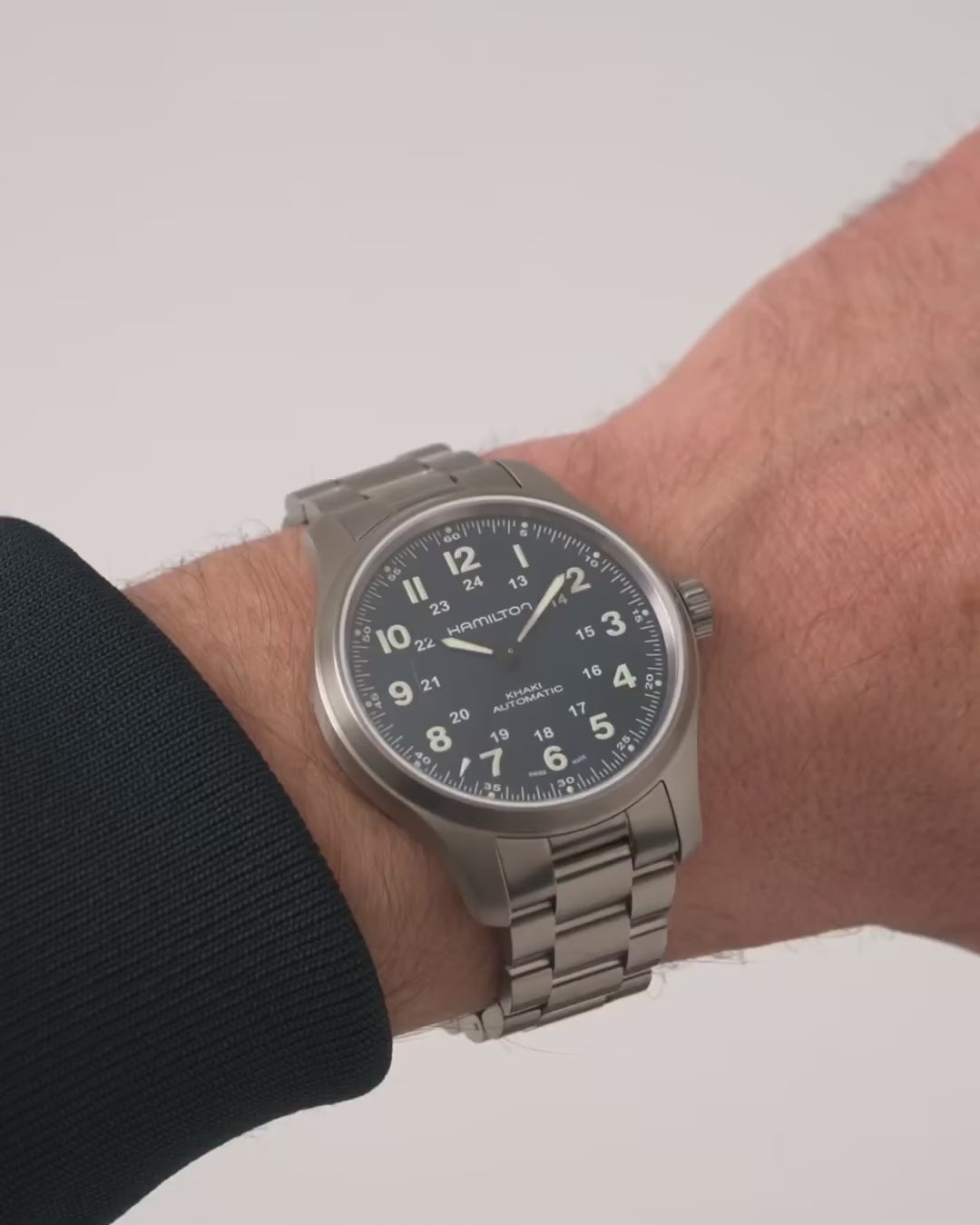 Hamilton Khaki Field H70545140 – official Hamilton video