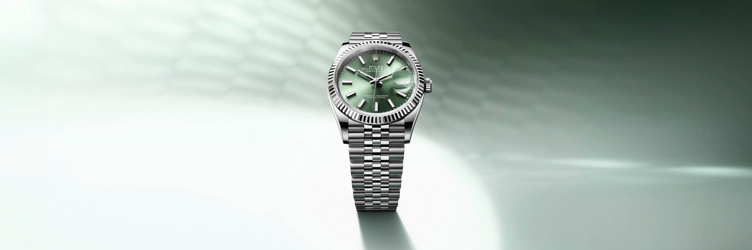 Fluted bezel