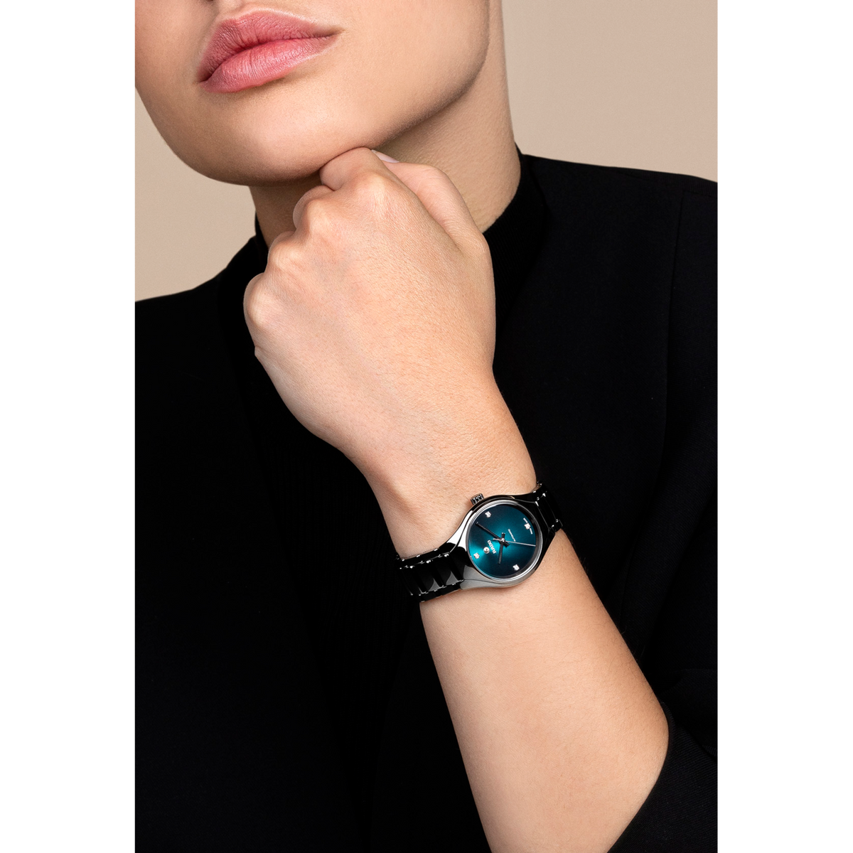 Rado True Round Automatic Diamonds R27243742 – shown on the wrist