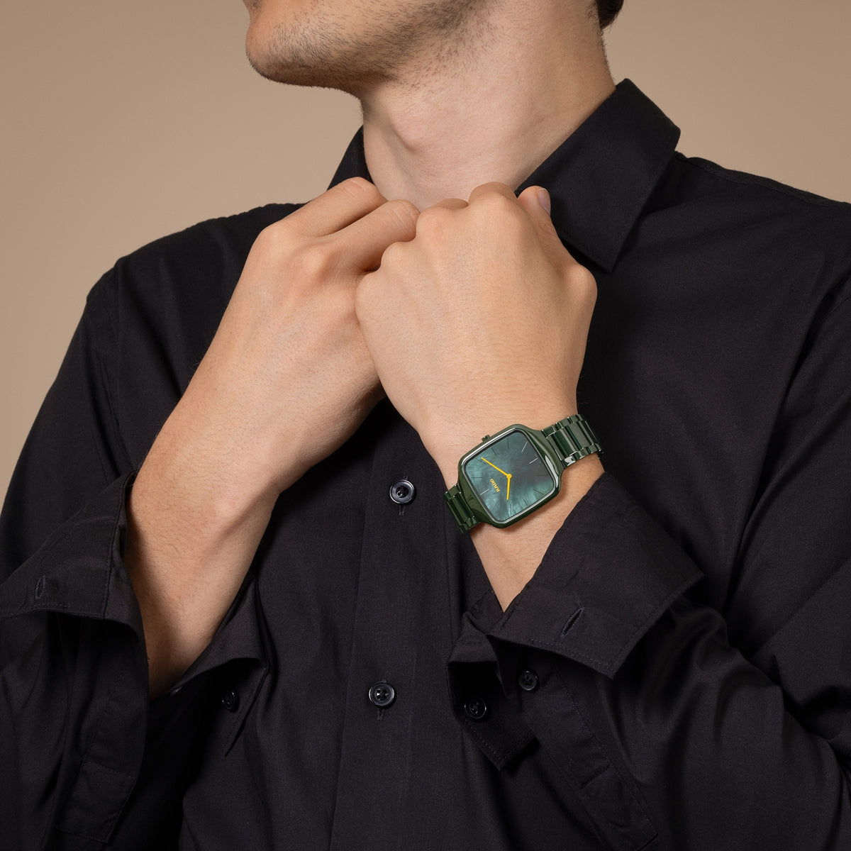 Rado True Square Thinline R27047902 – shown on the wrist