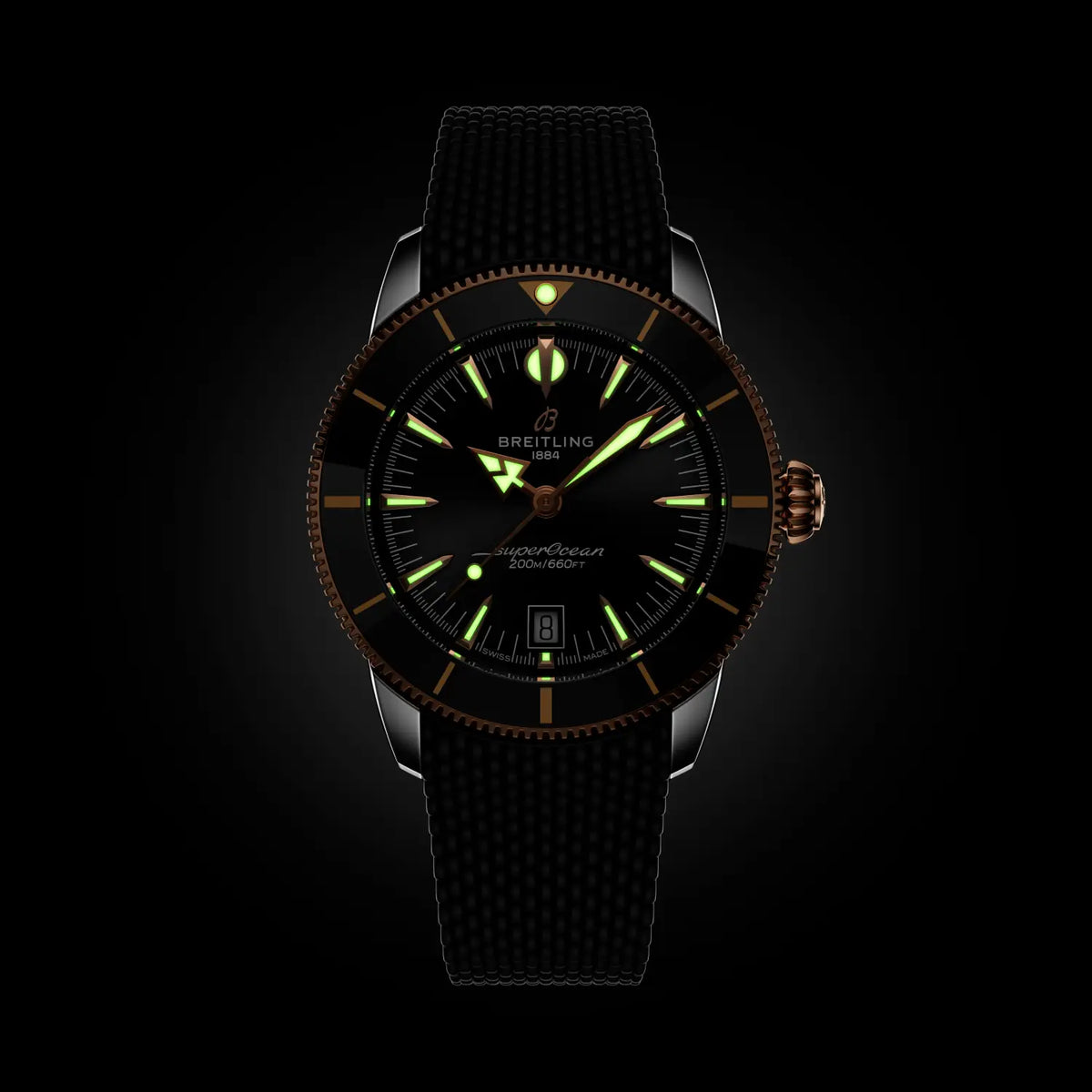 Breitling Superocean Heritage B31 Automatic 42 UB3111241B1S1 – luminous hands and markers in the dark